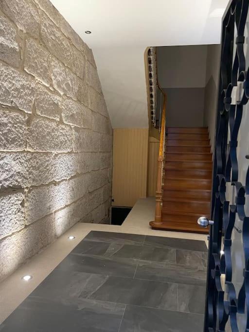 Atico Vintage Con Terraza Apartment Vigo Exterior photo